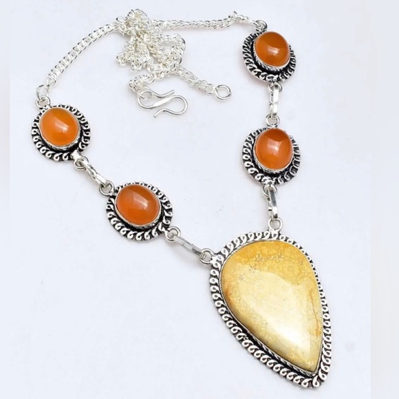 SALE- FOSSIL CORAL/ CARNELIAN SET - Picture 11 of 13